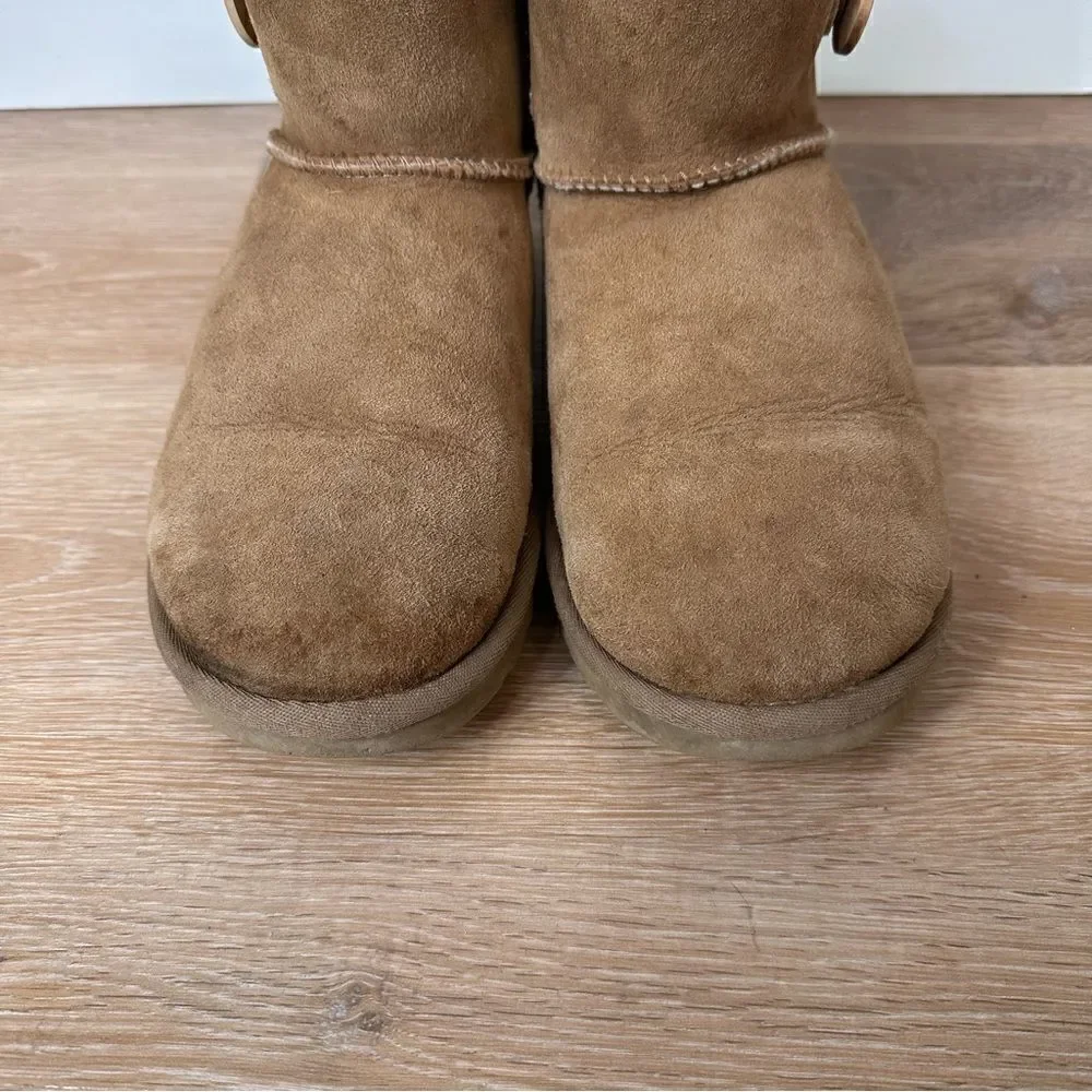 UGG Bailey Button Chestnut Brown Ankle Boots, Size 8